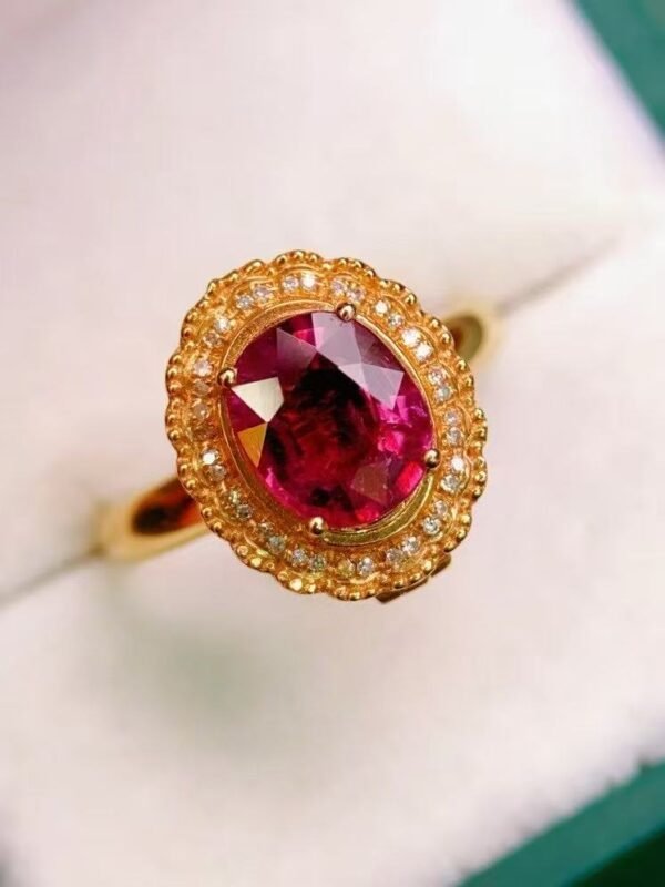 微信图片_20250428112742 SGRAIT Luxury 18k Gold Diamond Jewellery Oval Cut 1.8ct Garnet Ring with 36p 0.108ct Diamonds Jewelry for Women