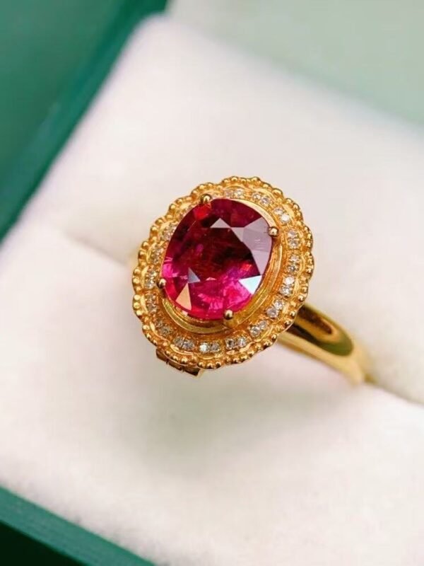 微信图片_20250428112749 SGRAIT Luxury 18k Gold Diamond Jewellery Oval Cut 1.8ct Garnet Ring with 36p 0.108ct Diamonds Jewelry for Women