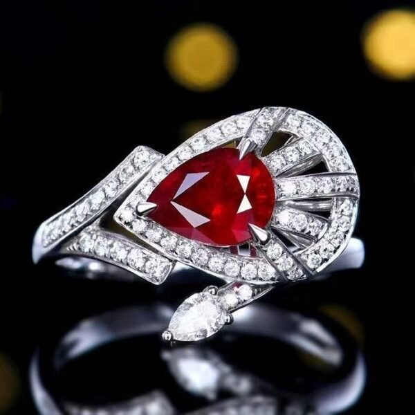微信图片_20250428143557 SGRAIT PT950 Luxury 18k Gold Jewellery Ring 1.31ct Natural Pigeon Blood Red Ruby with 62p 0.38ct Diamonds Jewelry Ring