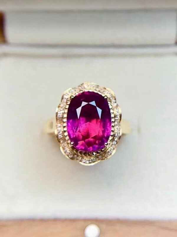 微信图片_20250429102753 SGRAIT Luxury 18k Gold Diamond Jewellery 4.9ct Oval Cut Purple Garnet with 50p Diamonds Jewelry Ring for Women