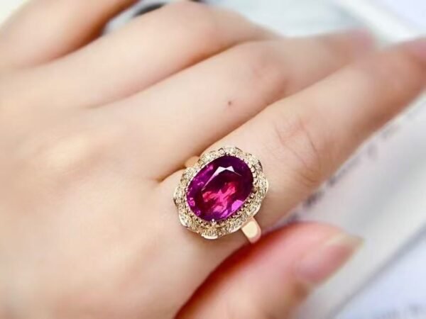 微信图片_20250429102805 SGRAIT Luxury 18k Gold Diamond Jewellery 4.9ct Oval Cut Purple Garnet with 50p Diamonds Jewelry Ring for Women