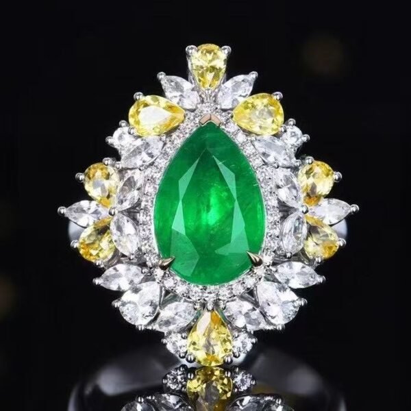 Sgarit 18K Gold Jewelry 2.97ct Pear Cut Natural Emerald Ring with 49p Diamonds 8p While Sapphire 9p Yellow Sapphire Jewellery
