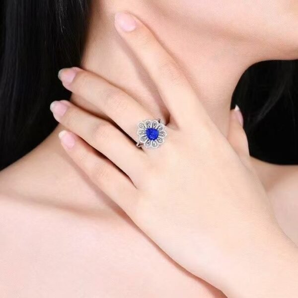 SGRAIT PT950 Luxury 18k Gold Jewellery 2.4ct Pear Cut Natural Royal Blue Sapphire With Diamonds Jewelry Ring for Wedding