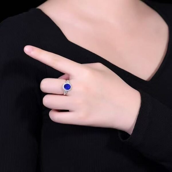 微信图片_20250429152440 SGRAIT Luxury 18k Gold Jewellery 3.11ct Oval Cut Natural Sapphire With 34p 0.491ct Diamonds Jewelry Ring