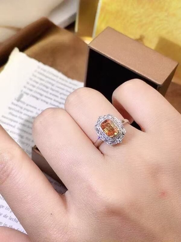 微信图片_20250430104631 SGRAIT Luxury 18k While Gold Jewellery 1.2ct Asscher Cut Orange Sapphire With 0.193ct Diamonds Jewelry Ring for Women
