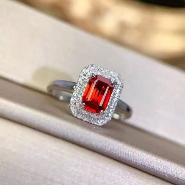 微信图片_20250430110614 SGRAIT Luxury 18k While Gold Jewellery 0.7ct Pear Cut Orange Sapphire With 0.243ct Diamonds Jewelry Ring for Women