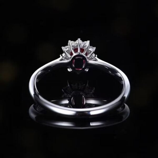 微信图片_20250505135028 SGARIT Luxury Jewellery 18K Gold 0.69ct Oval Cut Natural Unheated Pigeon Blood Red Ruby Ring with Diamond Jewelry for Women