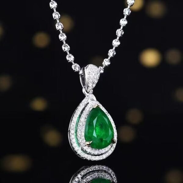 微信图片_20250505141141 SGARIT Luncy Jewelry 18K White Gold 1.5ct Pear Cut Natural Green Emerald Pendant Necklace with Diamonds Jewellery for Engagement