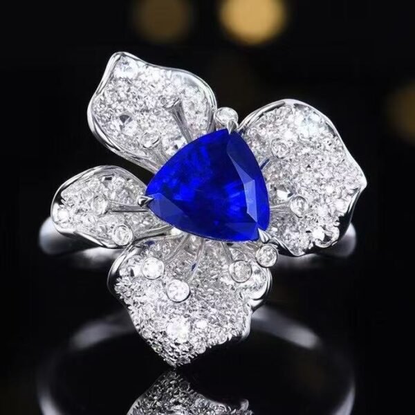 微信图片_20250505151730 Luncy Jewelry 18k While Gold 1.74ct Unheated Royal Blue Sapphire with Diamonds Jewellery Both of Ring and Pendant Can Be Used