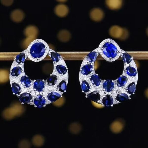 微信图片_20250505160232 Custom Luncy Jewelry 18k White Gold 7.12ct Natural Sapphire Stud Earrings with Diamonds Jewellery for Parties to Women