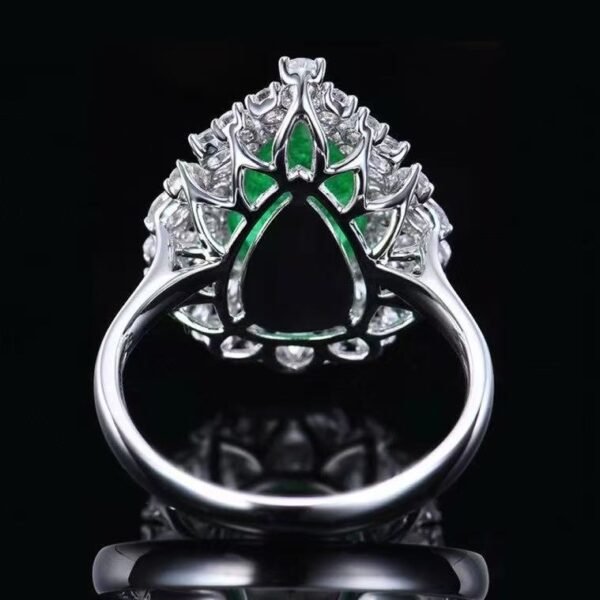 微信图片_20250513164338 SGARIT OEM Design Fine Jewelry 18k Gold 2.53ct Pear Cut Natural Emerald Ring with Diamonds Jewellery Have GRC for Women