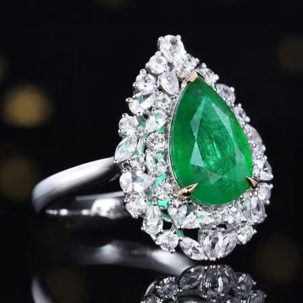 微信图片_20250513164343 SGARIT OEM Design Fine Jewelry 18k Gold 2.53ct Pear Cut Natural Emerald Ring with Diamonds Jewellery Have GRC for Women