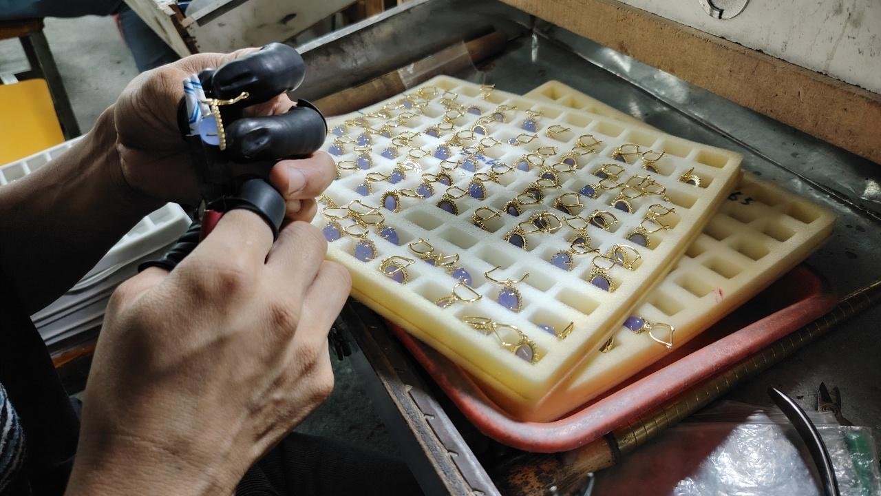 Stone inlay and setting at SGARIT