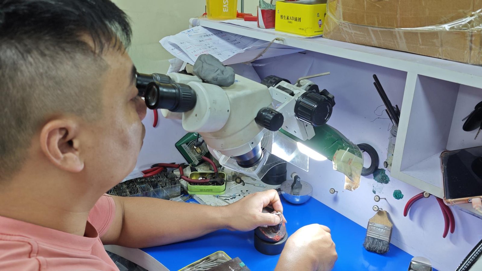 Micro stone-setting at SGARIT